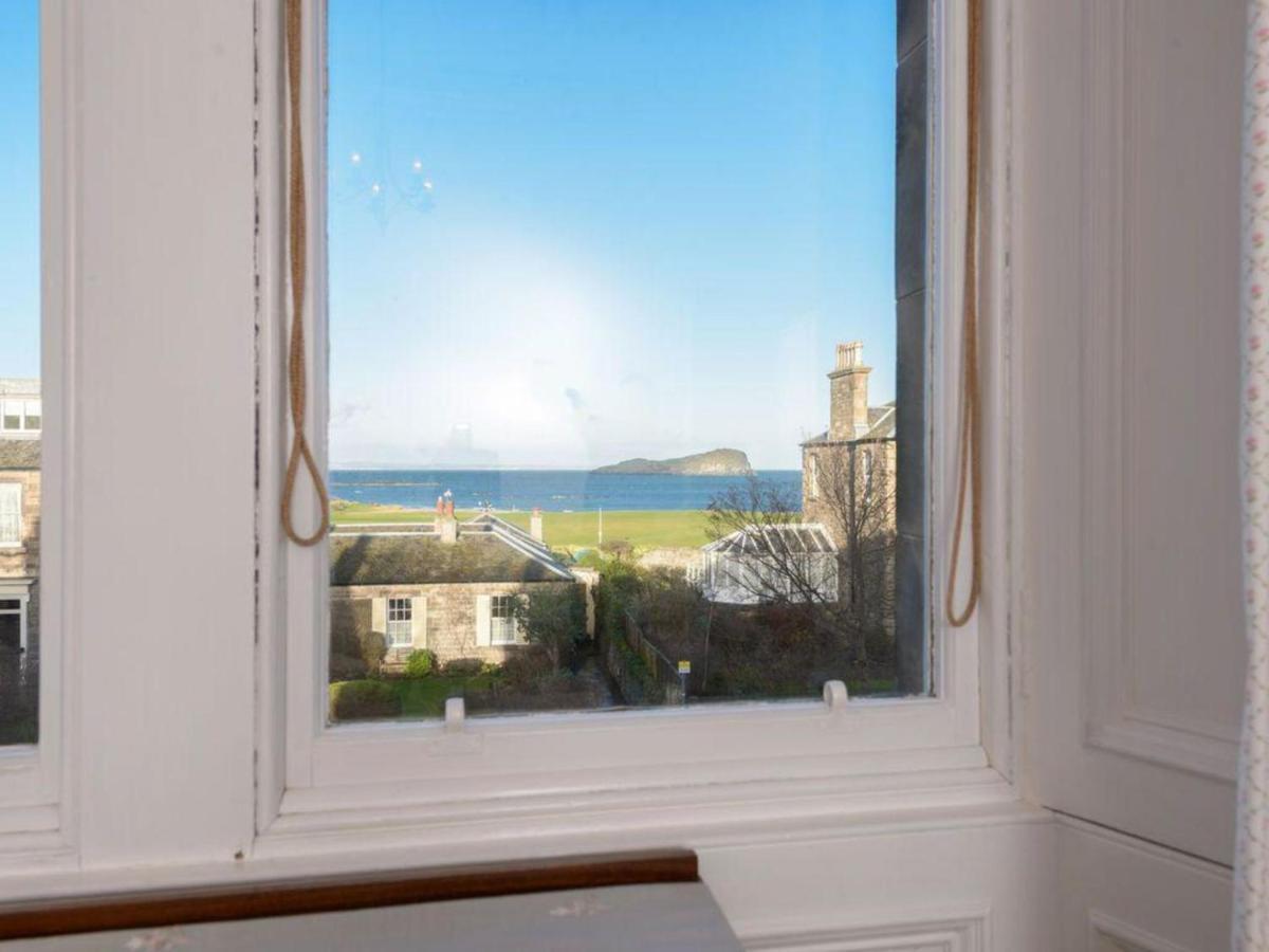Benholm -Stunning 3-Bed Apartment In North Berwick Zewnętrze zdjęcie